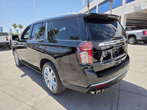 Certified 2024 Chevrolet Tahoe High Country AWD/4WD image 4