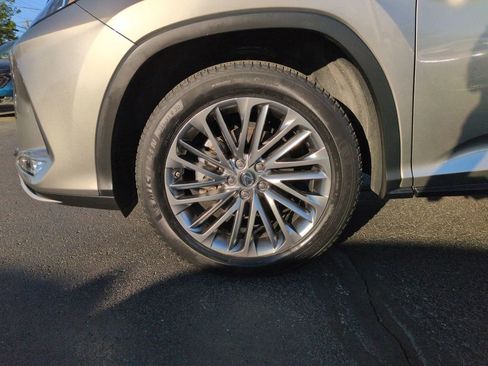 Used 2021 Lexus RX 450h AWD w/ Luxury Package image 27