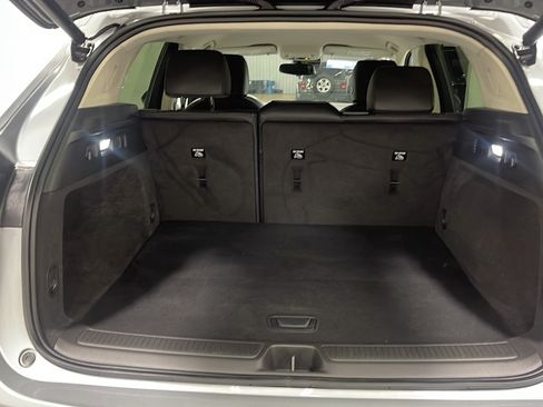 Used 2023 Buick Envision Essence FWD image 17