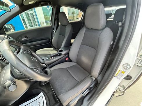 Certified 2022 Honda HR-V Sport image 10