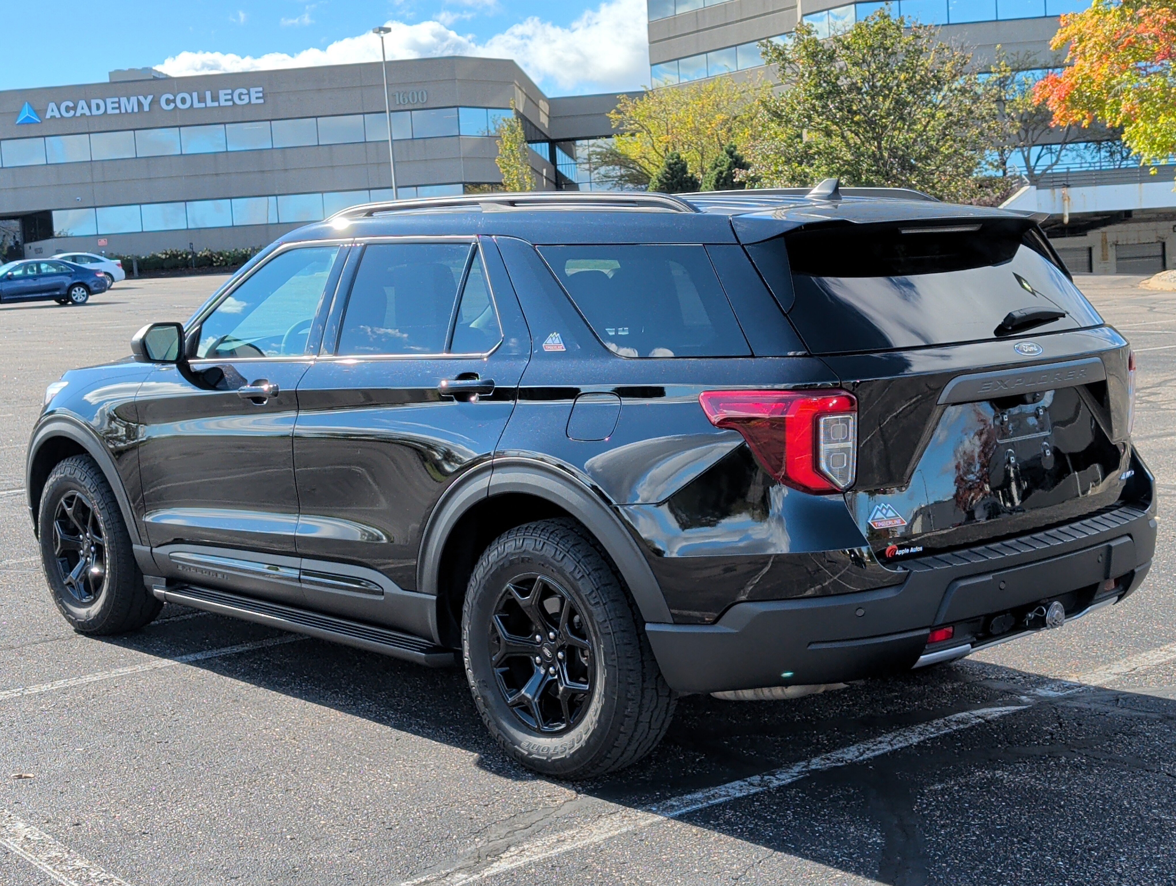 Used 2023 Ford Explorer Timberline AWD/4WD image 3