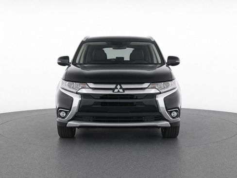 Used 2017 Mitsubishi Outlander GT AWD/4WD image 5