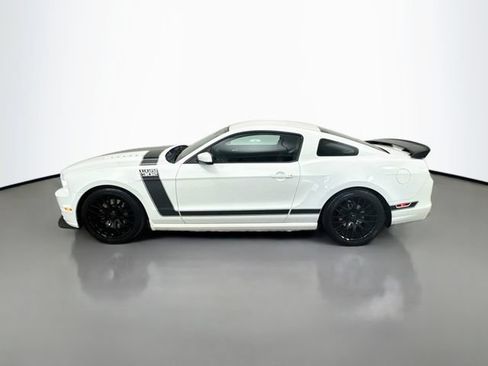 Used 2013 Ford Mustang Boss 302 w/ Boss 302 Accessory Pkg RWD image 4