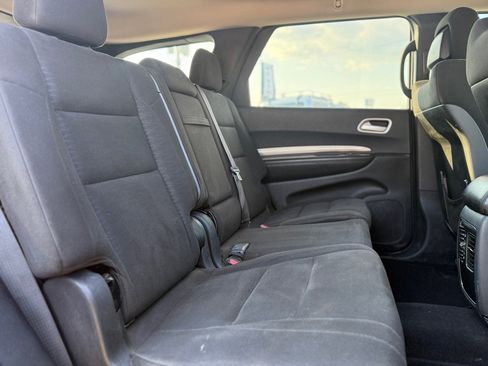 Used 2020 Dodge Durango SXT w/ 3rd Row Seating Group image 17