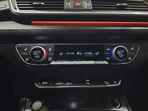 Certified 2025 Audi Q5 2.0T Premium Plus w/ Premium Plus Package image 24