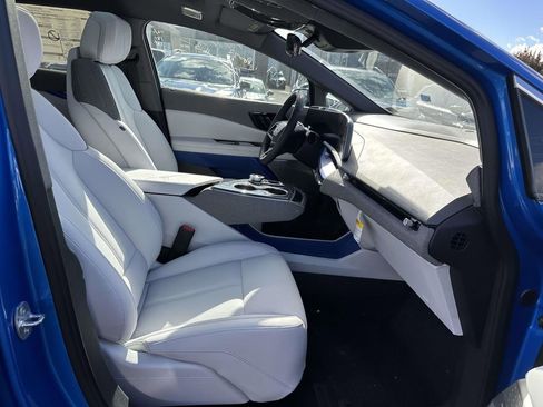 New 2025 Cadillac Optiq Luxury 1 image 10