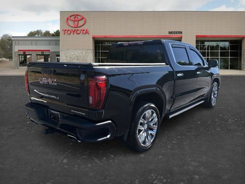 Used 2023 GMC Sierra 1500 Denali w/ Denali Reserve Package AWD/4WD image 7