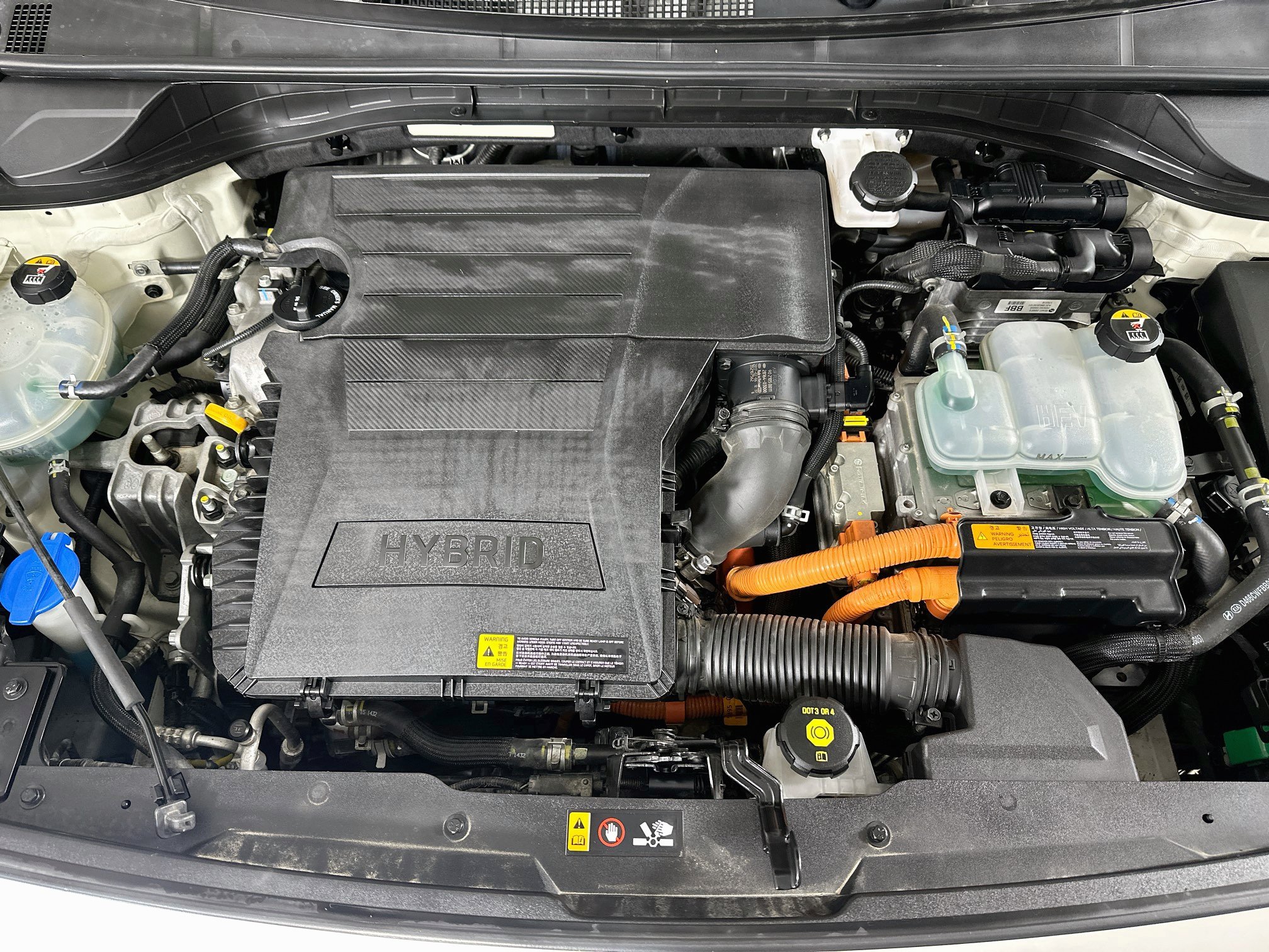 Used 2017 Kia Niro Touring FWD image 32