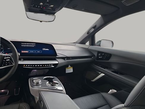 New 2026 Cadillac Optiq Sport 2 image 24
