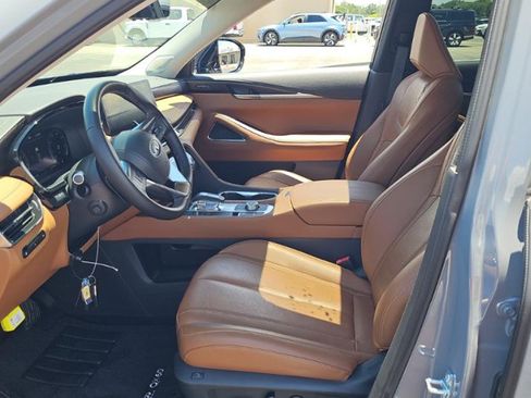Certified 2025 INFINITI QX60 Sensory w/ Vision Package AWD/4WD image 10
