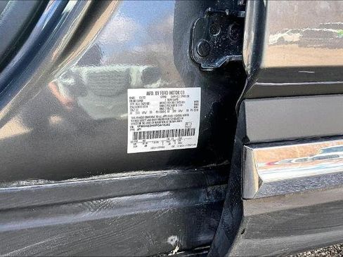 Certified 2023 Ford Explorer XLT AWD/4WD image 34
