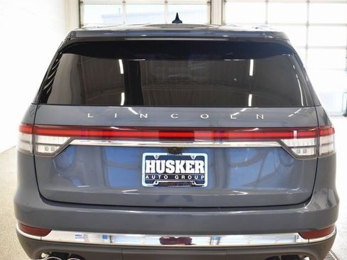 Used 2021 Lincoln Aviator Reserve w/ Equipment Group 202A image 11
