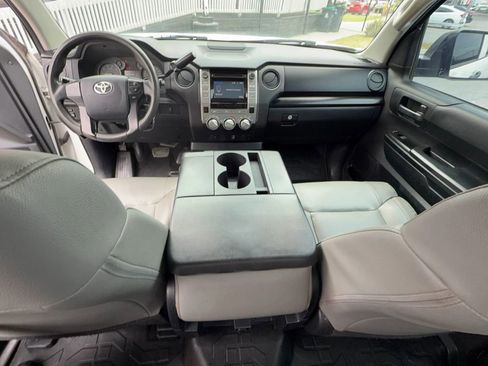 Used 2017 Toyota Tundra SR image 26
