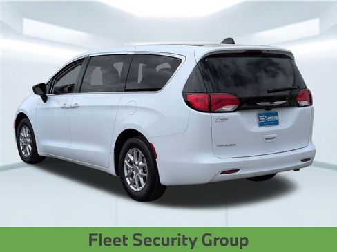 Used 2024 Chrysler Voyager LX w/ Fleet Security Group FWD image 4