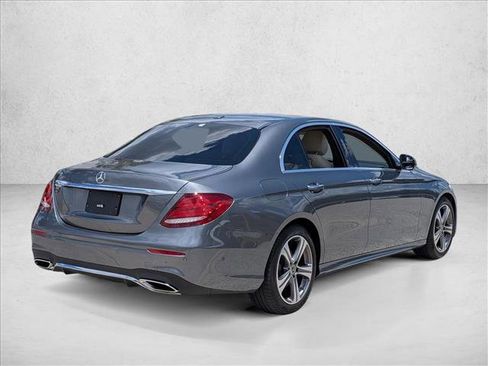Used 2018 Mercedes-Benz E 300 image 5