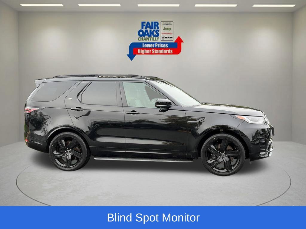 Used 2023 Land Rover Discovery Metropolitan Edition AWD/4WD image 5