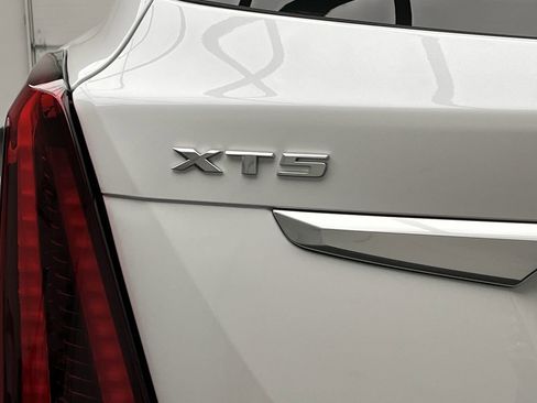 Certified 2023 Cadillac XT5 Premium Luxury w/ Technology Package image 37