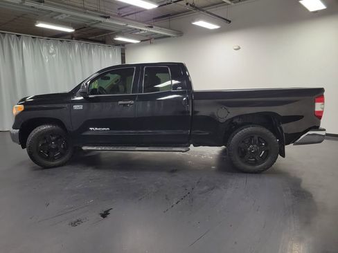 Used 2016 Toyota Tundra SR5 w/ SR5 Upgrade Package RWD image 5