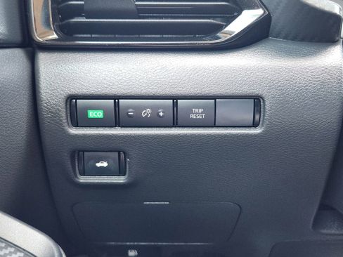 Used 2023 Nissan Sentra SV image 24