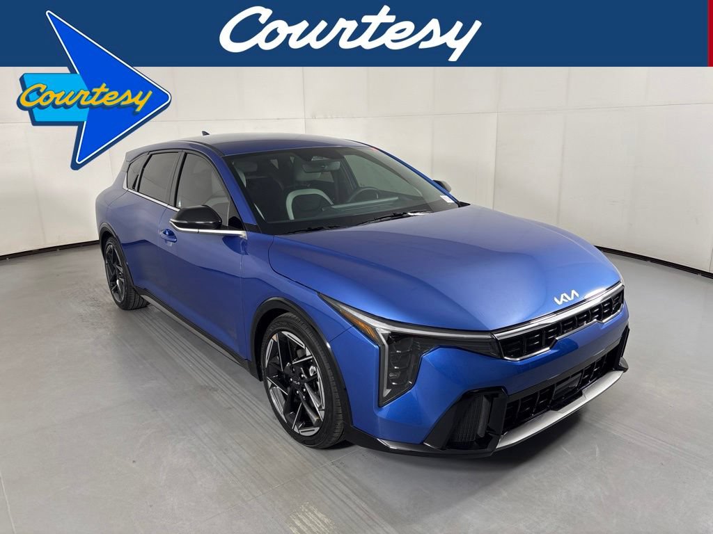 New 2026 Kia K4 GT-Line Turbo FWD image 1