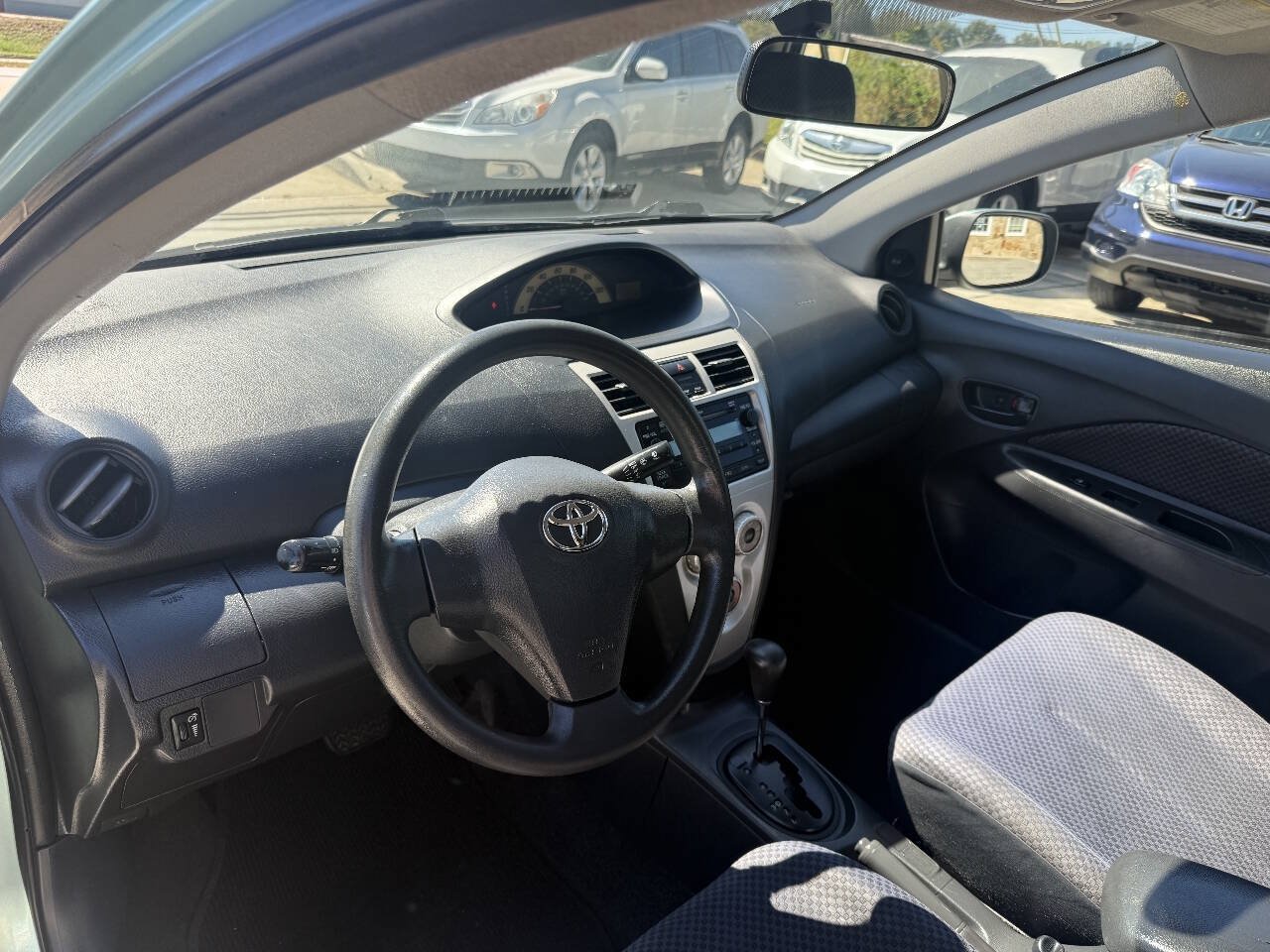 Used 2008 Toyota Yaris Sedan FWD image 15