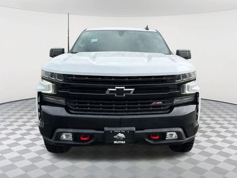 Used 2021 Chevrolet Silverado 1500 LT Trail Boss image 2