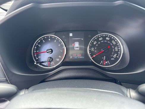 Used 2022 Toyota RAV4 LE image 26