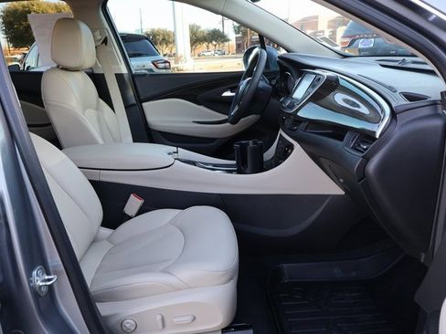 Used 2020 Buick Envision Preferred image 18