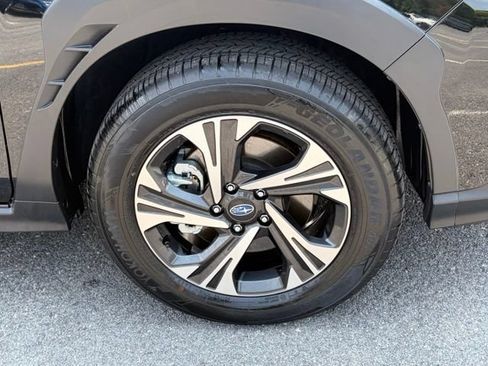 Used 2026 Subaru Crosstrek 2.5i Premium AWD/4WD image 9