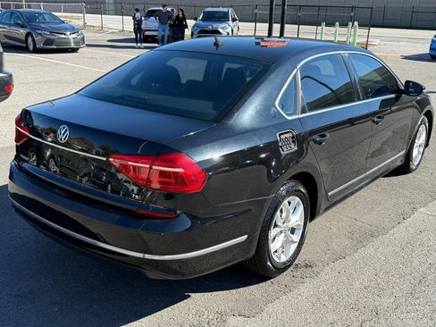 Used 2016 Volkswagen Passat 1.8T S image 5