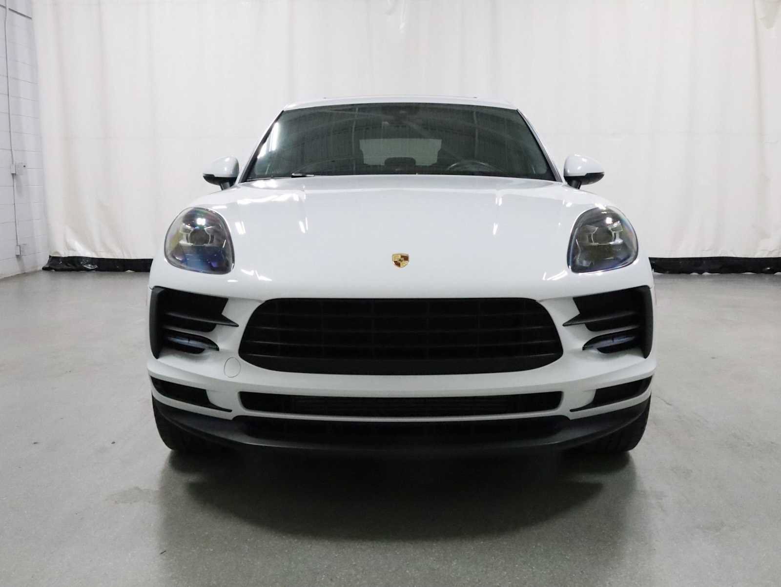 Used 2020 Porsche Macan AWD/4WD image 14