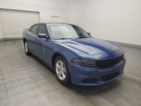 Used 2020 Dodge Charger SXT RWD image 13