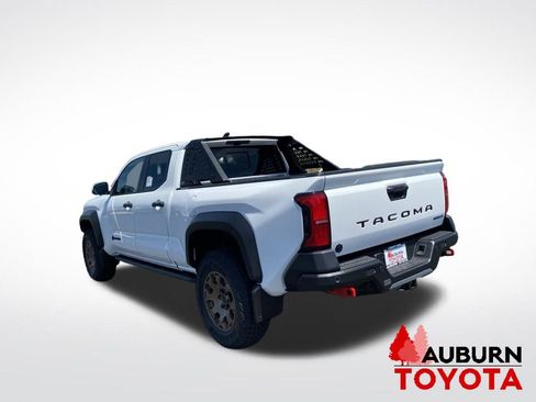 New 2026 Toyota Tacoma 4x4 Double Cab Hybrid image 4