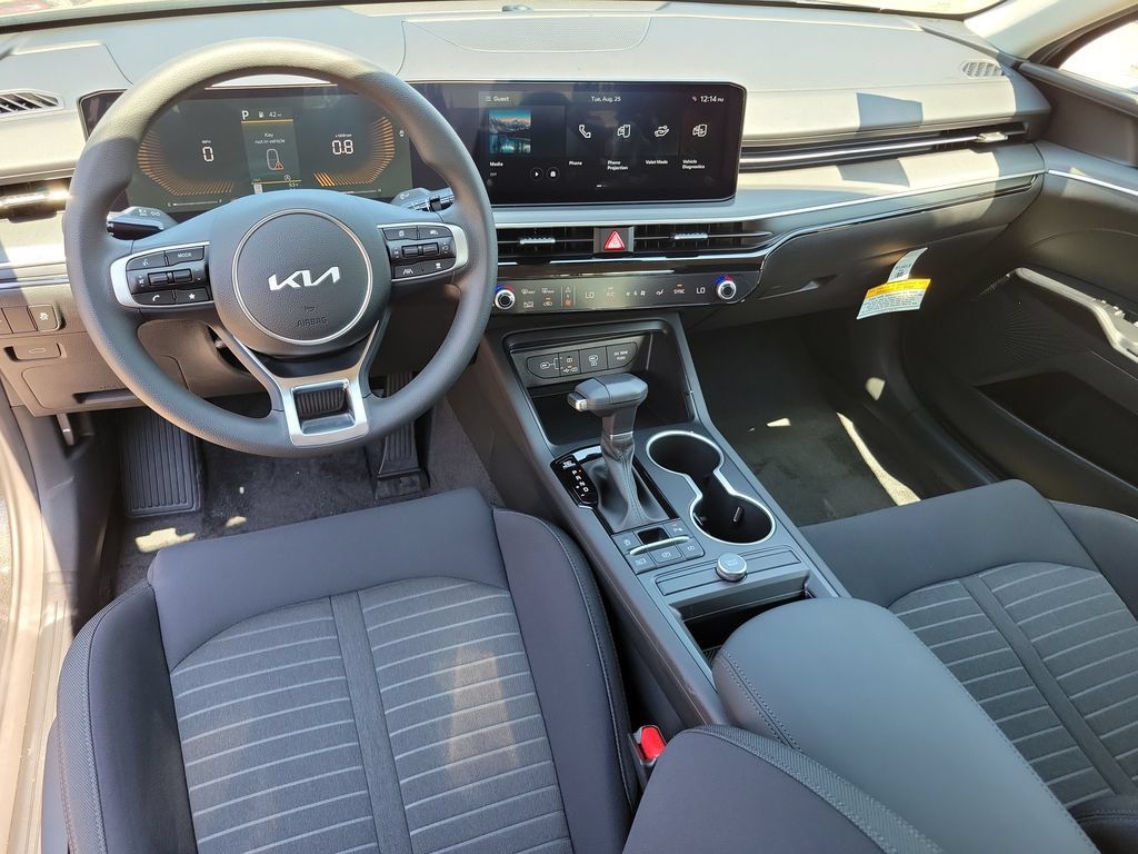 New 2026 Kia K5 LXS FWD image 12