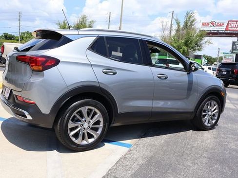 Used 2023 Buick Encore GX Essence w/ Experience Buick Package FWD image 8