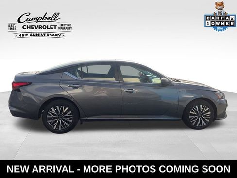 Used 2025 Nissan Altima 2.5 SV FWD image 6