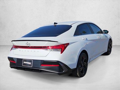 New 2026 Hyundai Elantra SEL Sport Premium image 2