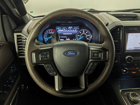 Certified 2020 Ford Expedition King Ranch w/ Cargo Package AWD/4WD image 18
