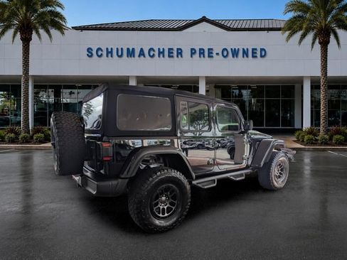 Used 2023 Jeep Wrangler Unlimited Rubicon w/ Xtreme 35 Tire Package AWD/4WD image 7