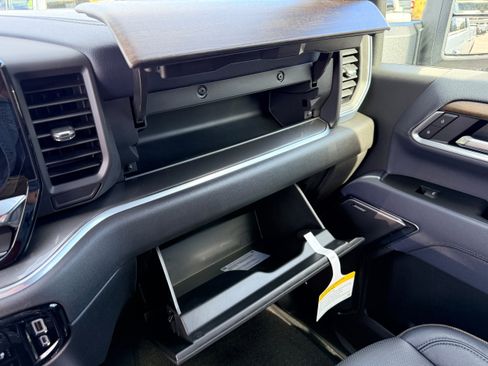 New 2026 Chevrolet Silverado 2500 High Country w/ Technology Package image 22