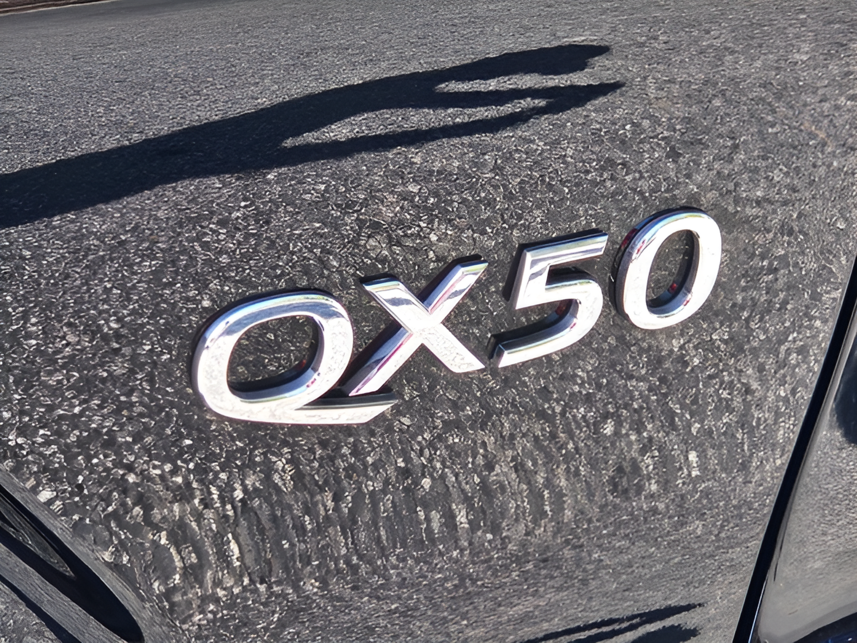 Used 2023 INFINITI QX50 Luxe FWD image 32