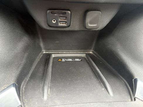 Used 2023 Chevrolet Traverse Premier w/ LPO, Floor Liner Package image 28