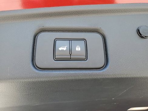 Certified 2023 Nissan Pathfinder SL w/ SL Premium Package image 16