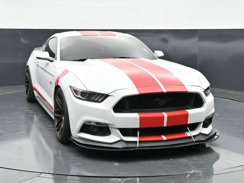 Used 2015 Ford Mustang GT Premium w/ GT Performance Package RWD image 4
