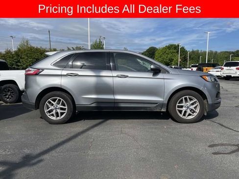Used 2022 Ford Edge SEL AWD/4WD image 5