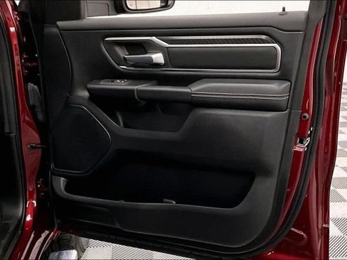 Used 2025 RAM 1500 Big Horn AWD/4WD image 22