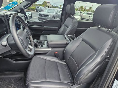 Used 2025 Ford F150 Lariat w/ Equipment Group 502A High AWD/4WD image 17