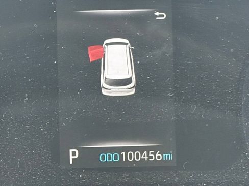Used 2021 Toyota Sienna XLE FWD image 10