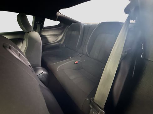 Used 2019 Ford Mustang GT w/ Equipment Group 301A RWD image 25