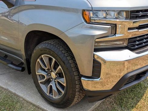 Used 2020 Chevrolet Silverado 1500 LT w/ All-Star Edition image 2